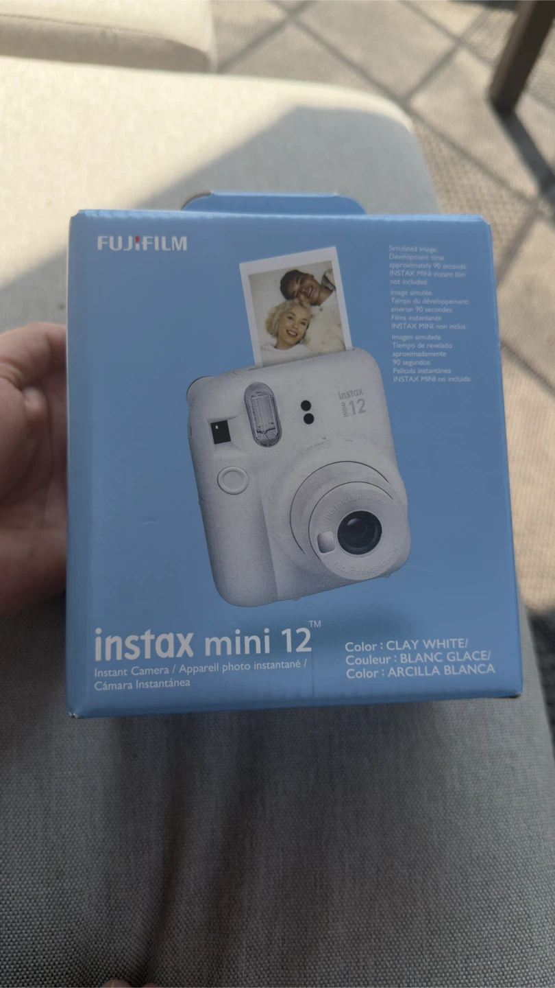 Fujifilm Instax Mini 12 Instant Camera - Clay White