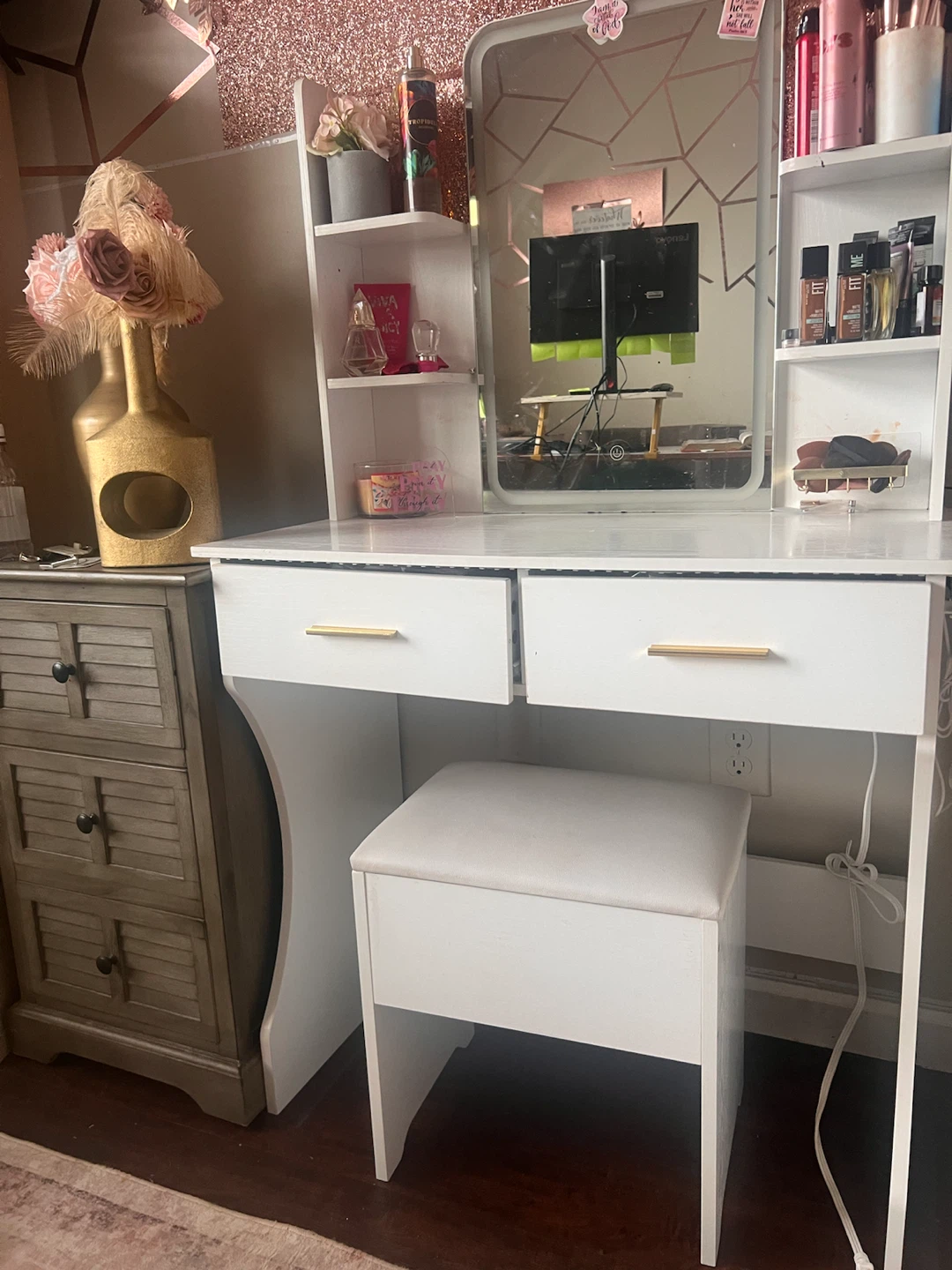 White Vanity Desk with Lighted Mirror and Stool - photo 3