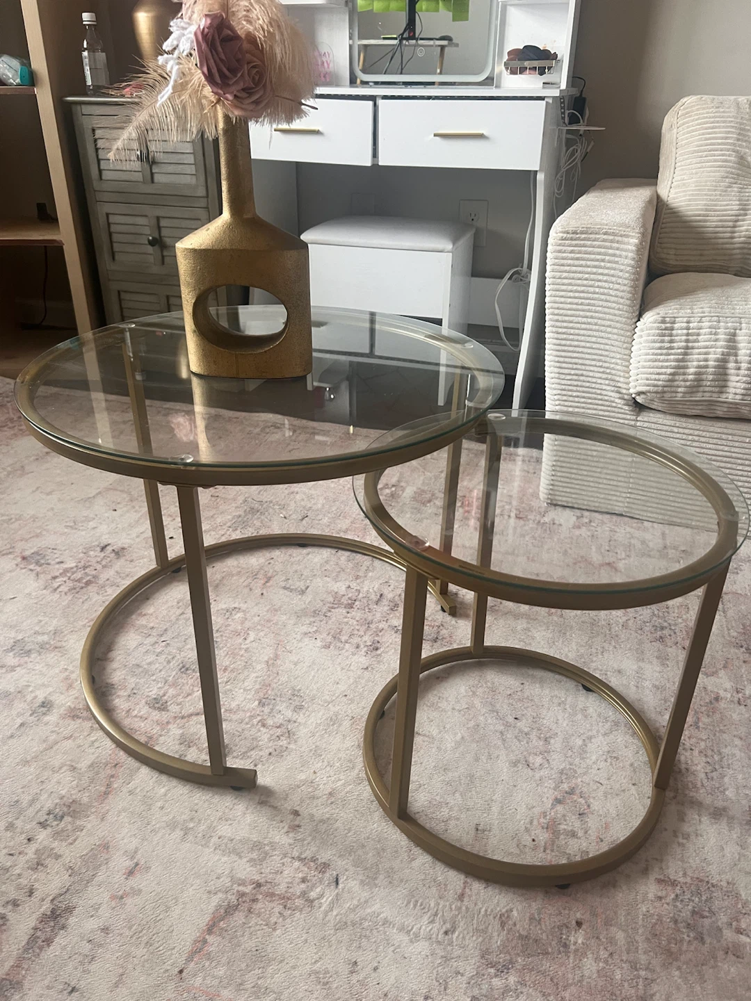 Set of 2 Round Nesting Side Tables