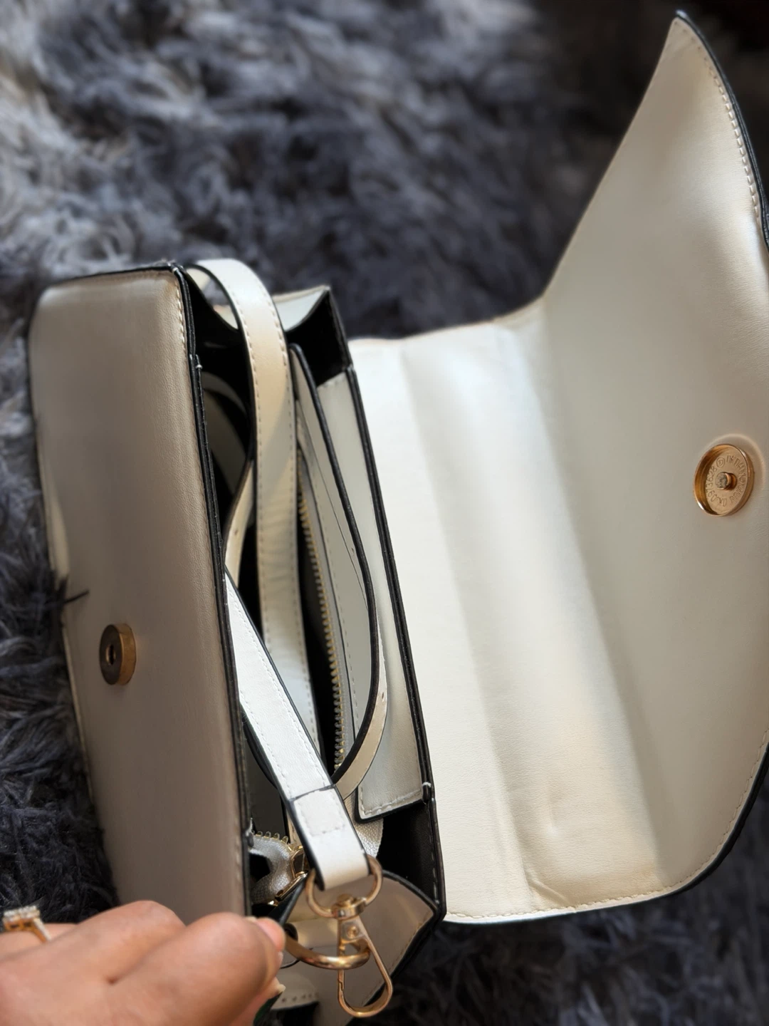 White Clutch with Gold Handle - photo 3