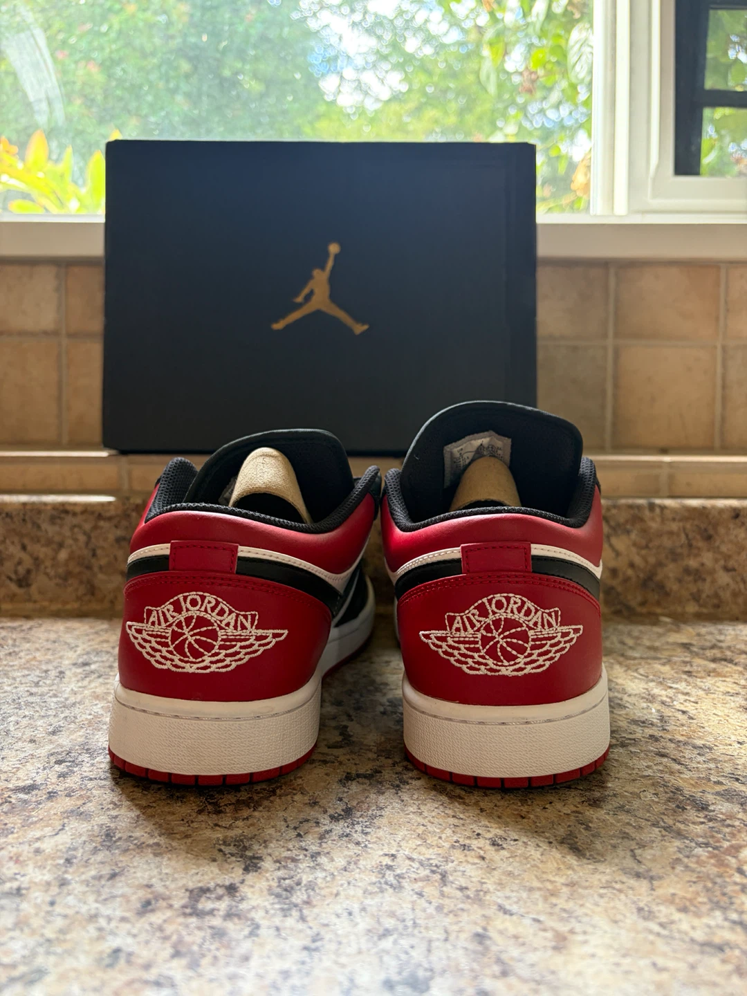 Air Jordan 1 Low "Black Toe" - photo 2