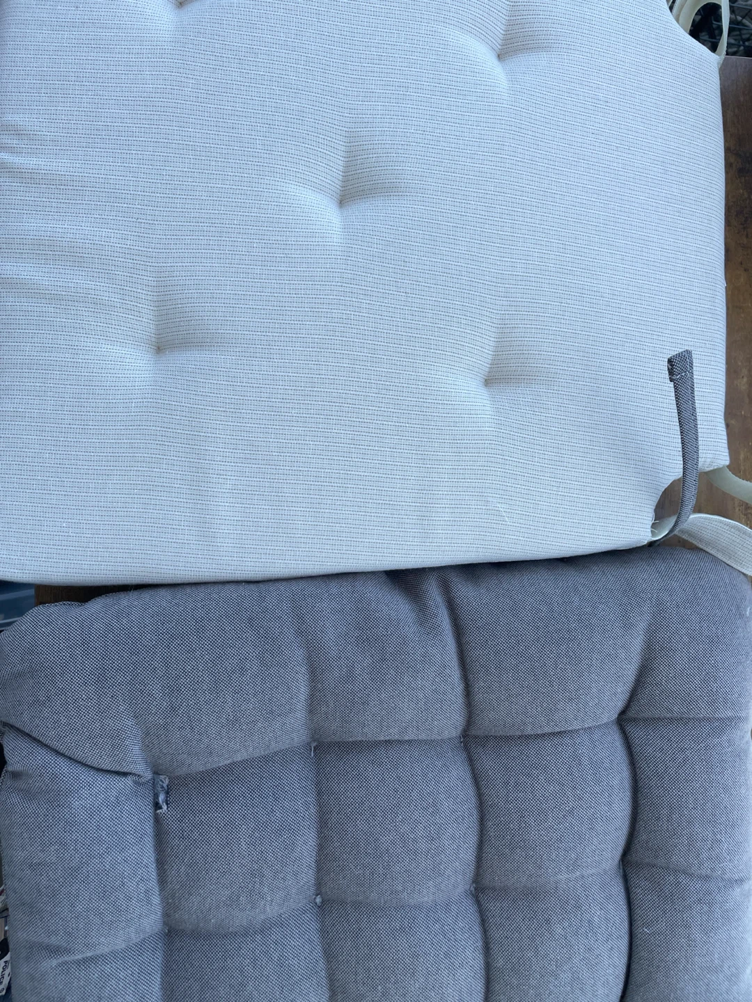 Set of 2 Tufted Seat Cushions