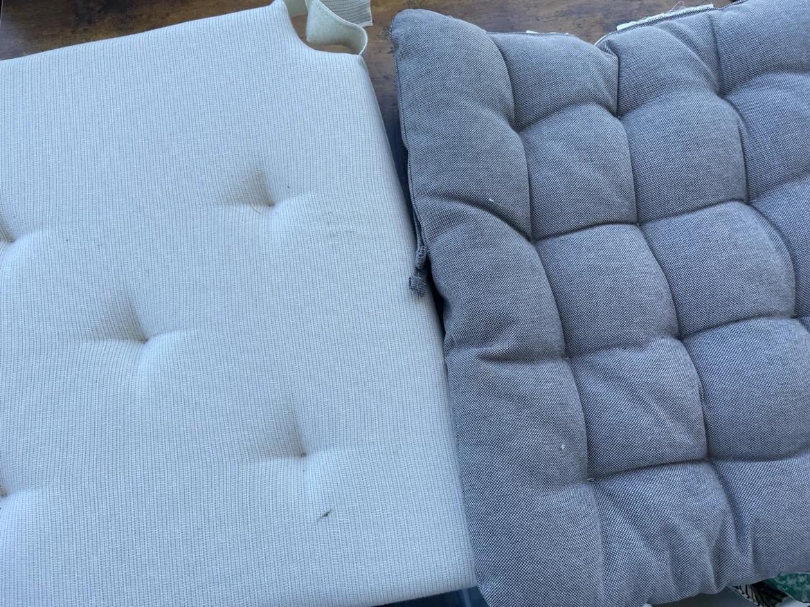 Set of 2 Tufted Seat Cushions - photo 2
