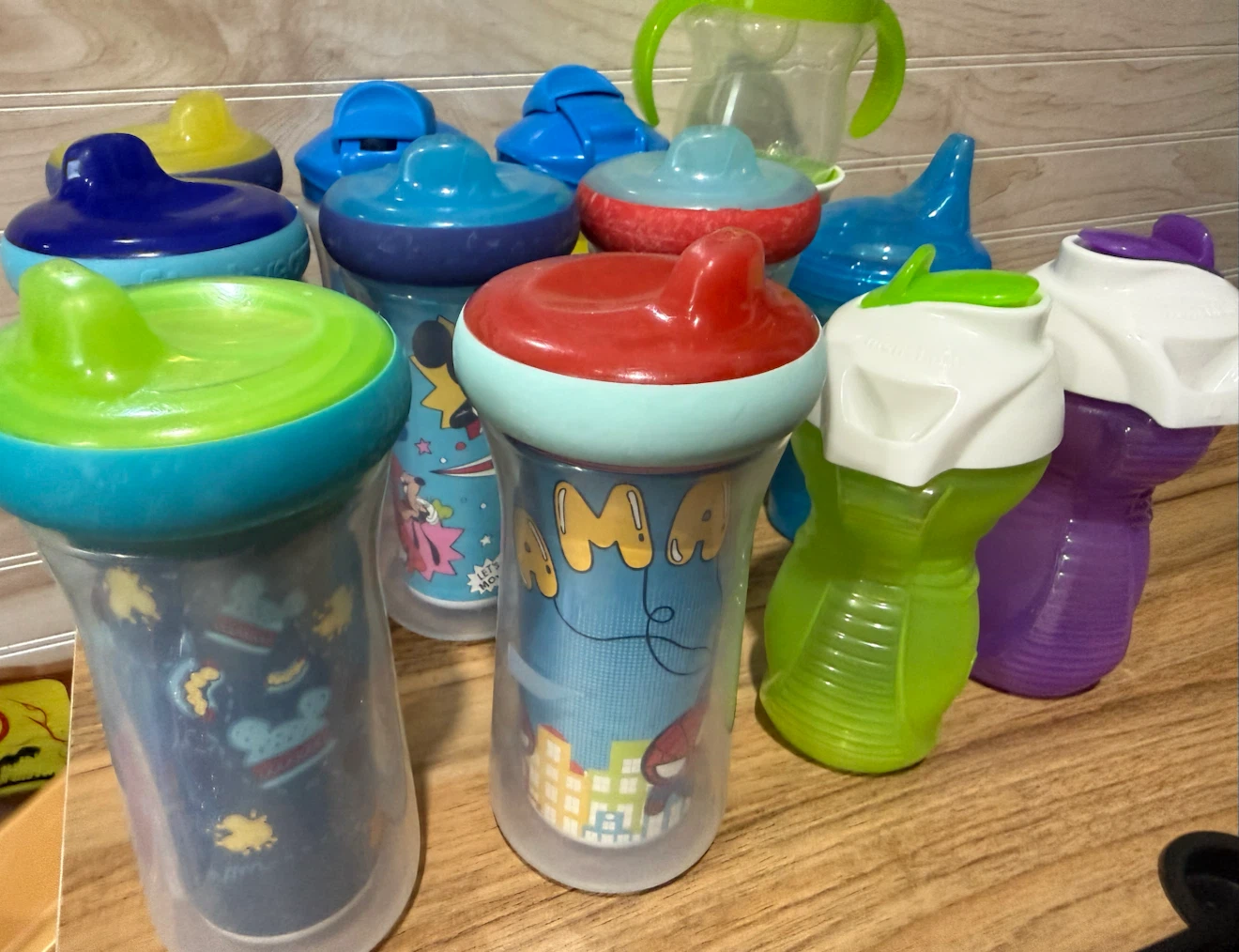 Assorted Sippy Cups with Lids (all 13pcs)