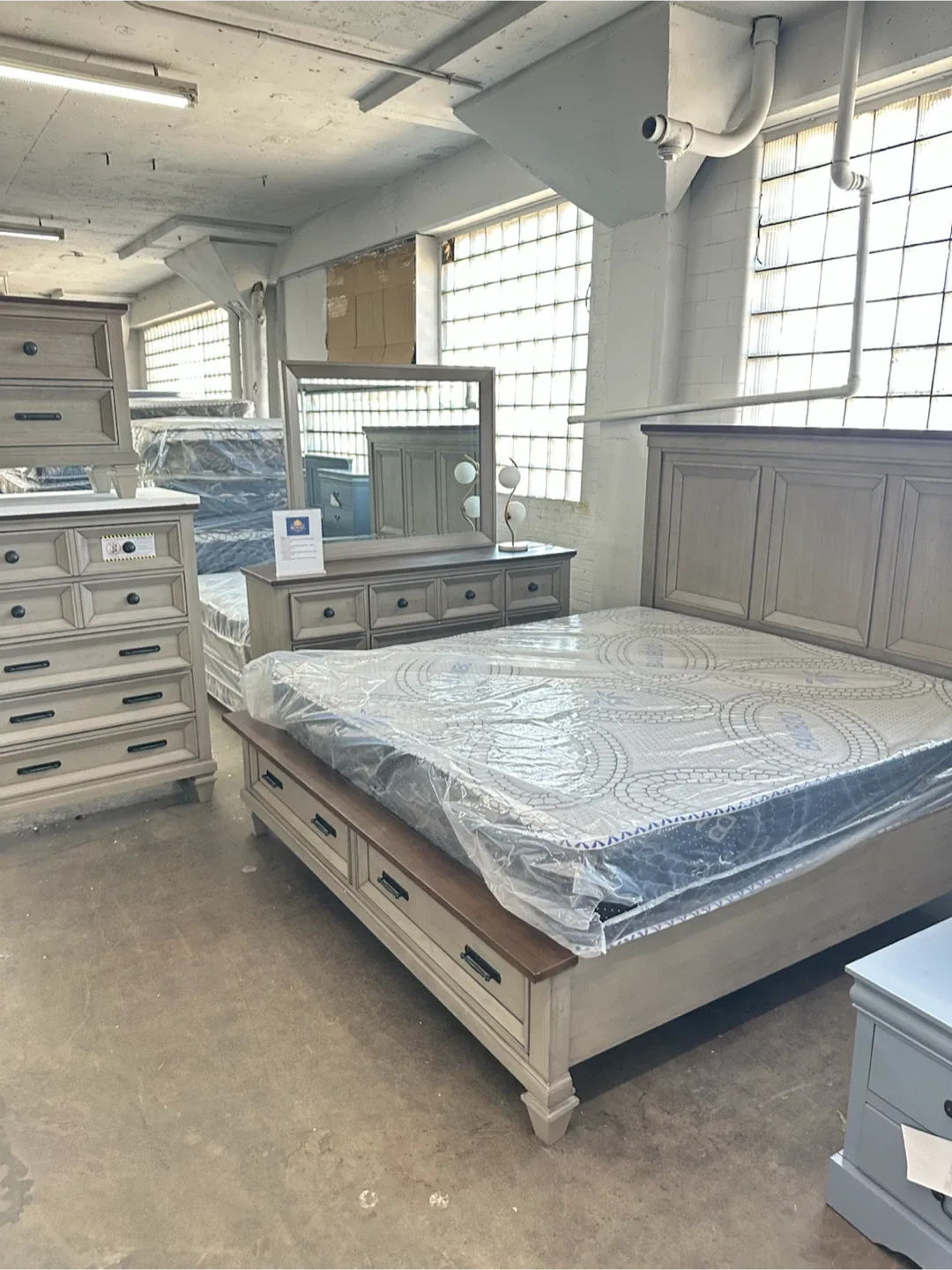Royal Furniture Bedroom Set