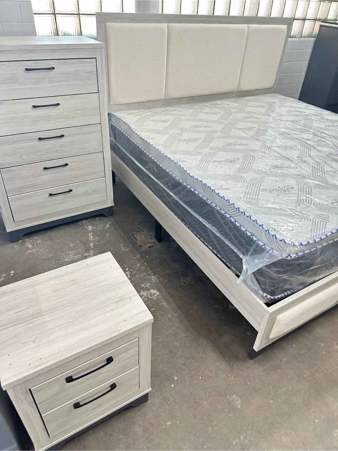 Royal Furniture Bed Frame Dresser Mirror Nightstand Set - photo 2