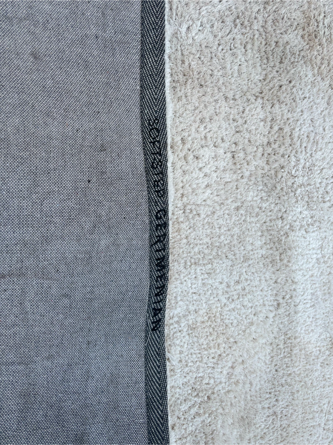 Large Shag Rug (size 7’8” x 10’) by Softstep Gertmenian, USA - photo 5