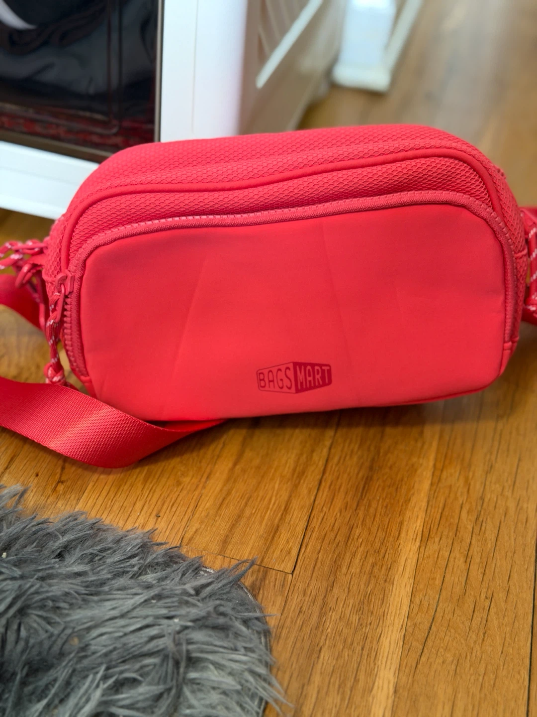 Bags Mart Red Crossbody Bag
