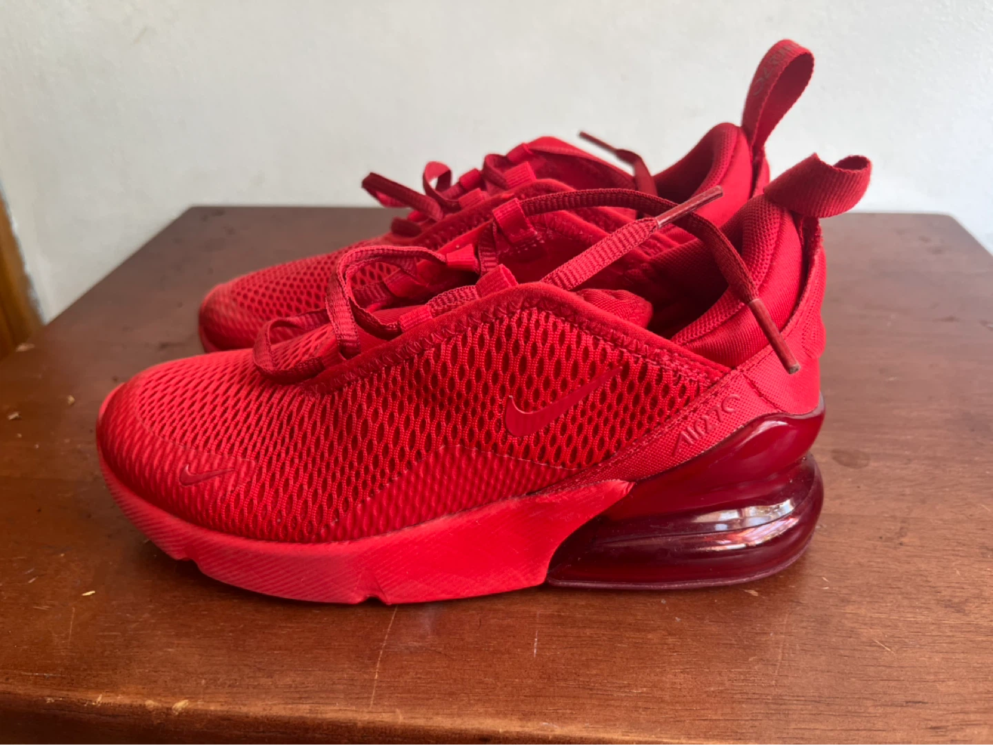 Nike Air Max 270 Red Shoes - photo 2