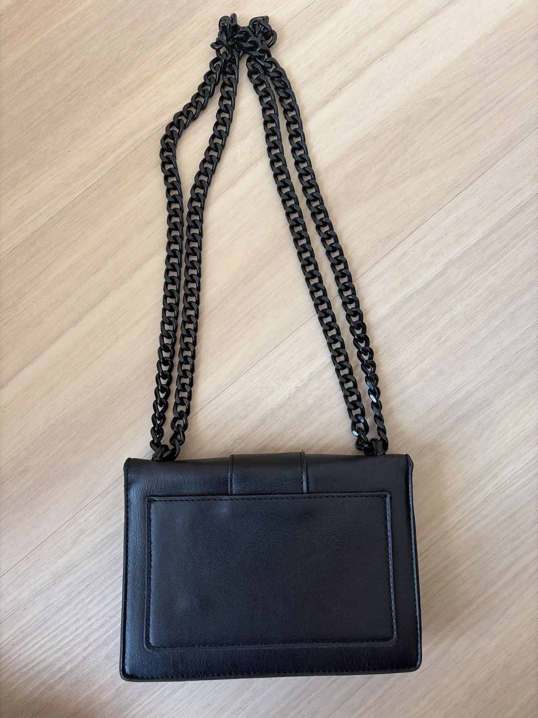 Badgley Mischka Chain Shoulder Bag - photo 4