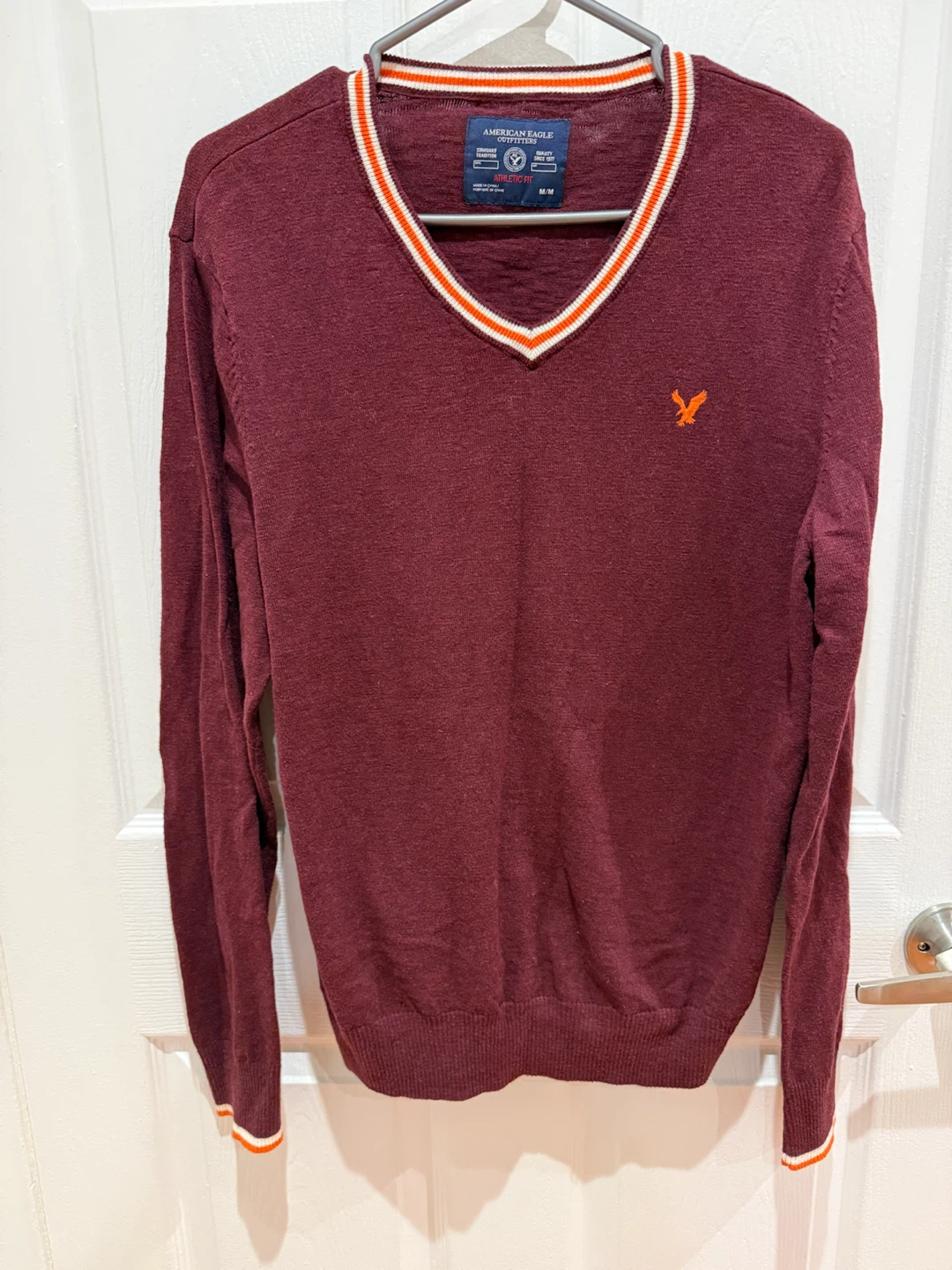 Men’s Sweater - M