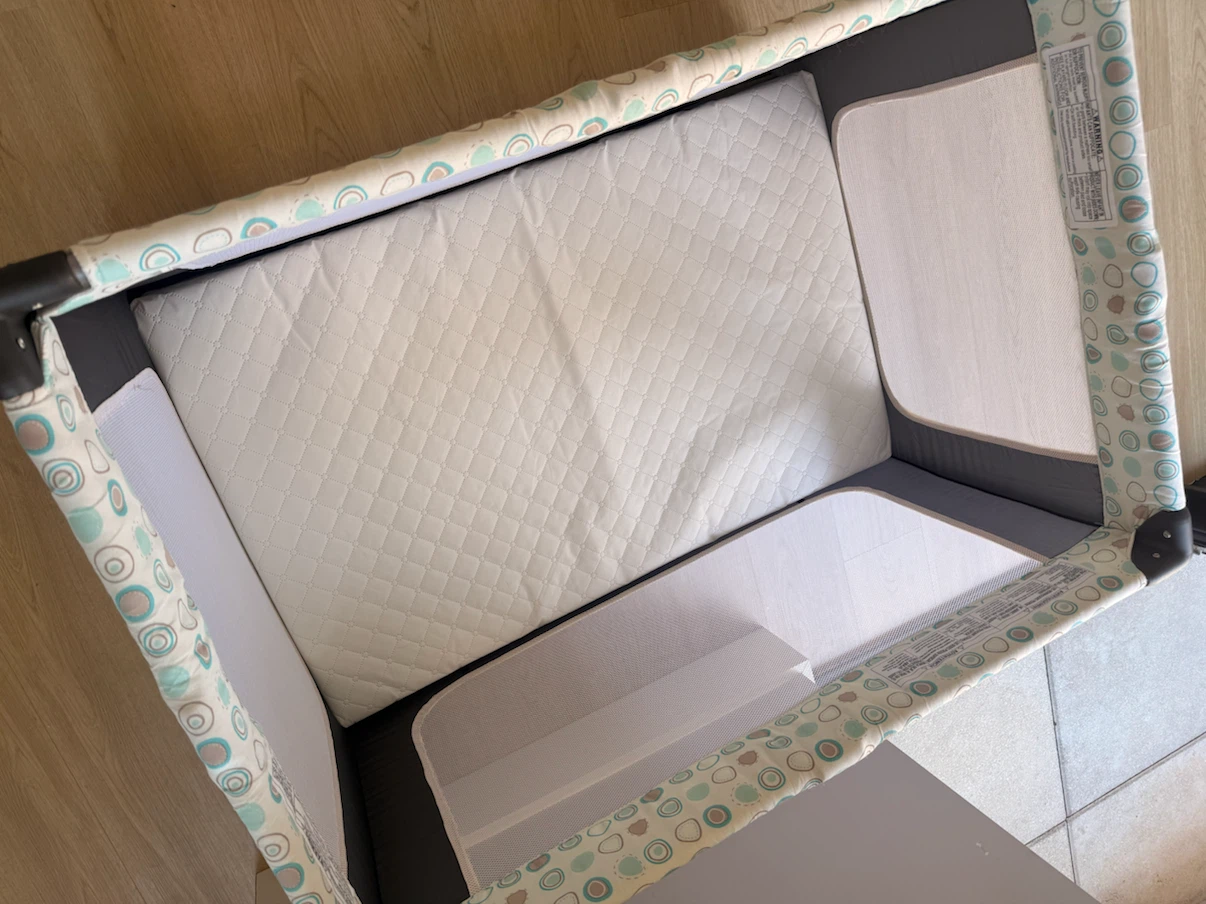 Dream On Me Playard + Mattress - photo 3