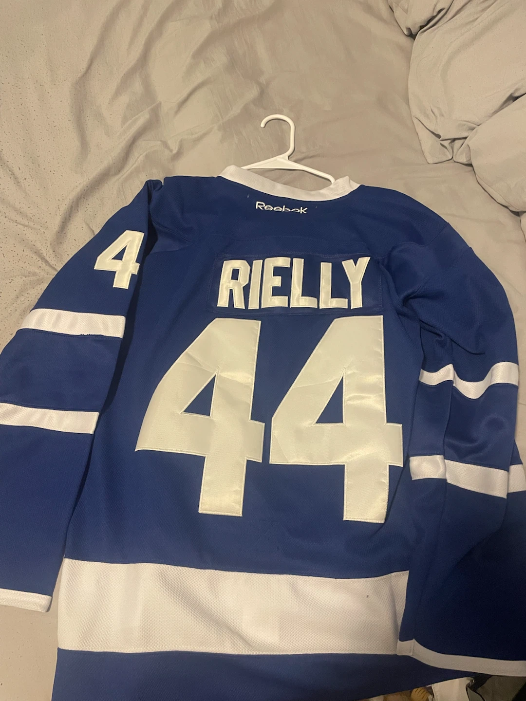 Toronto Maple Leafs Hockey Jersey #44 Rielly Reebok CCM Size 50 - photo 3