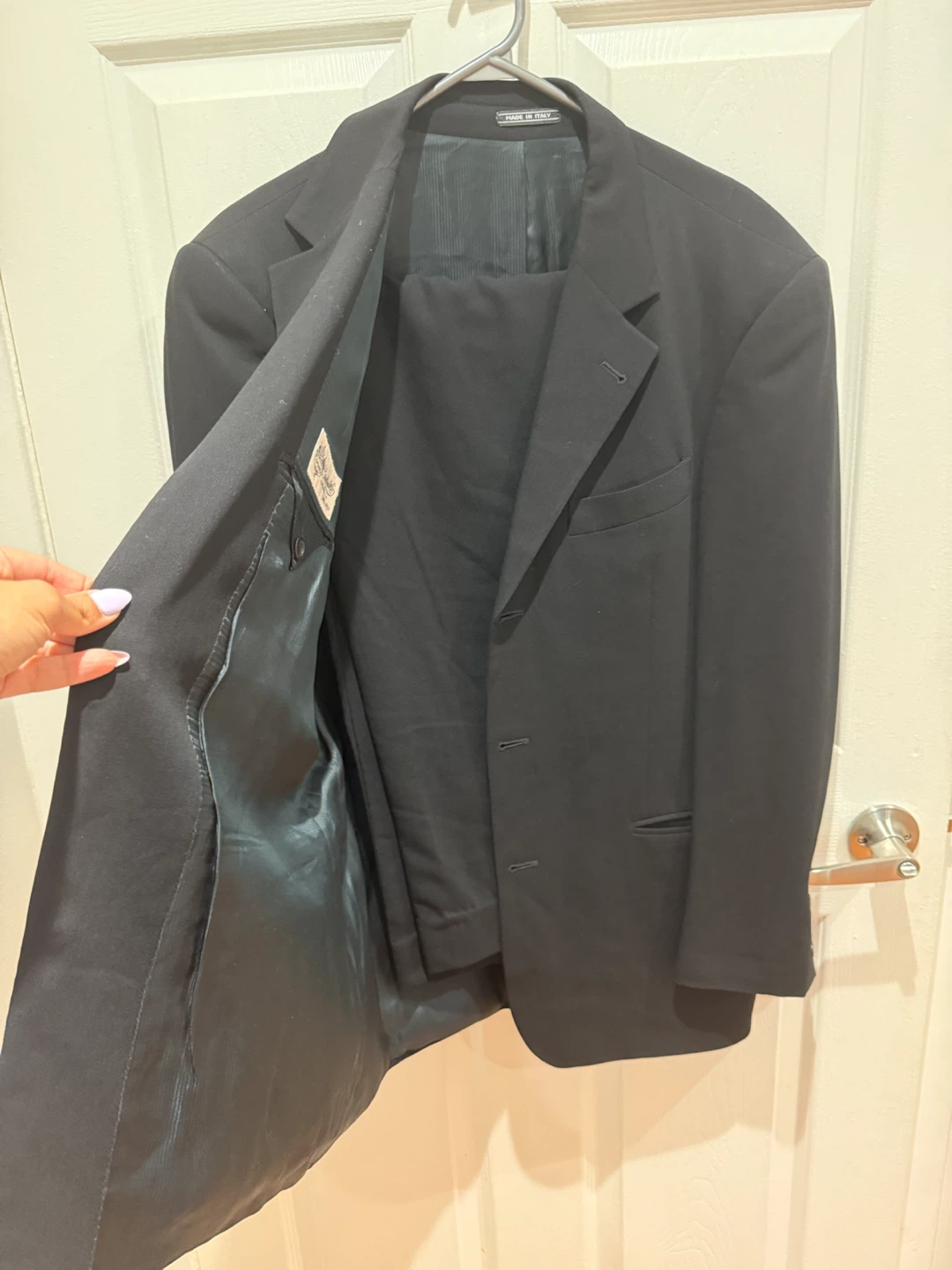 black suit - photo 2
