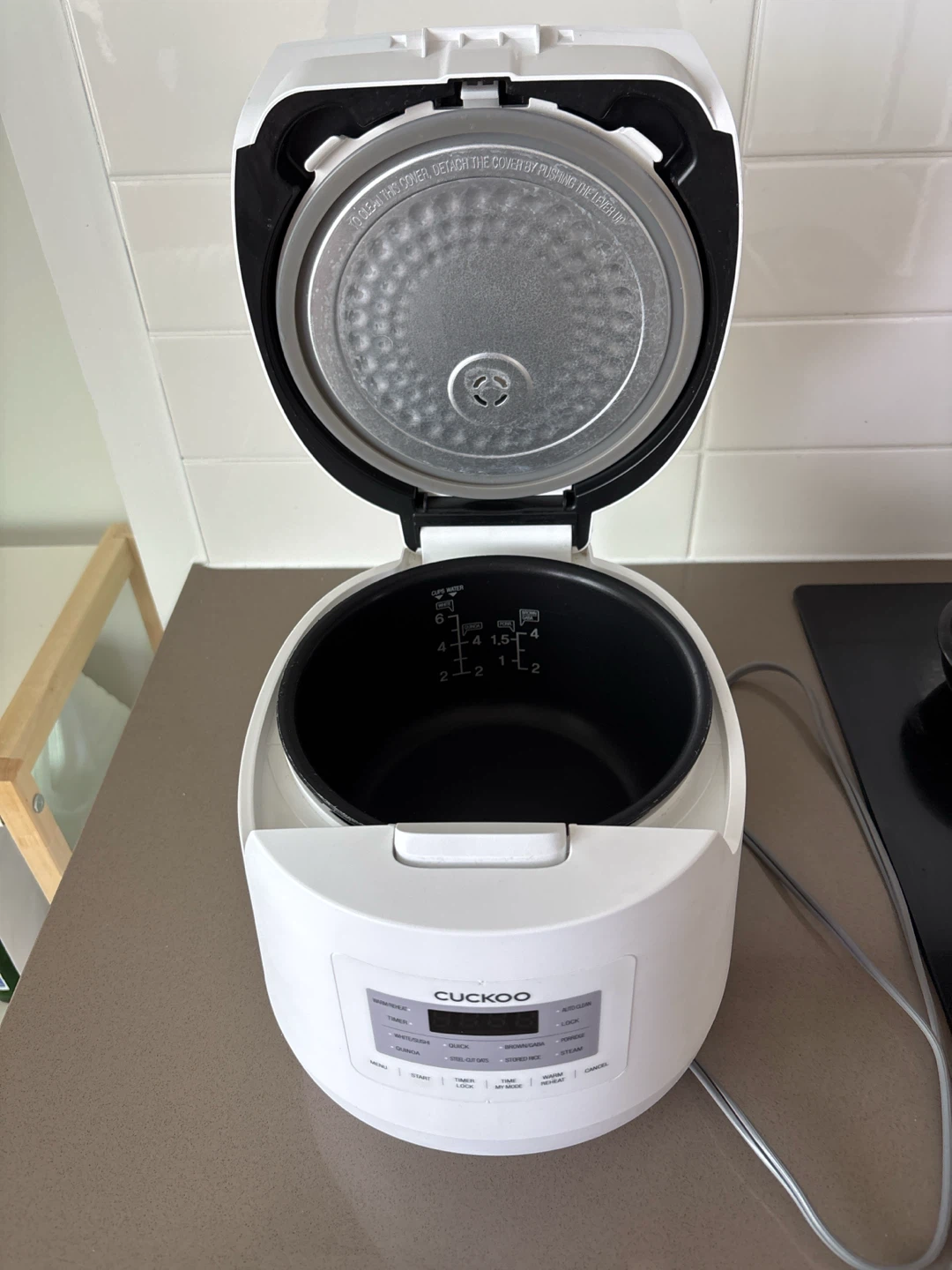 쿠쿠밥솥 Cuckoo Electric Rice Cooker - photo 2