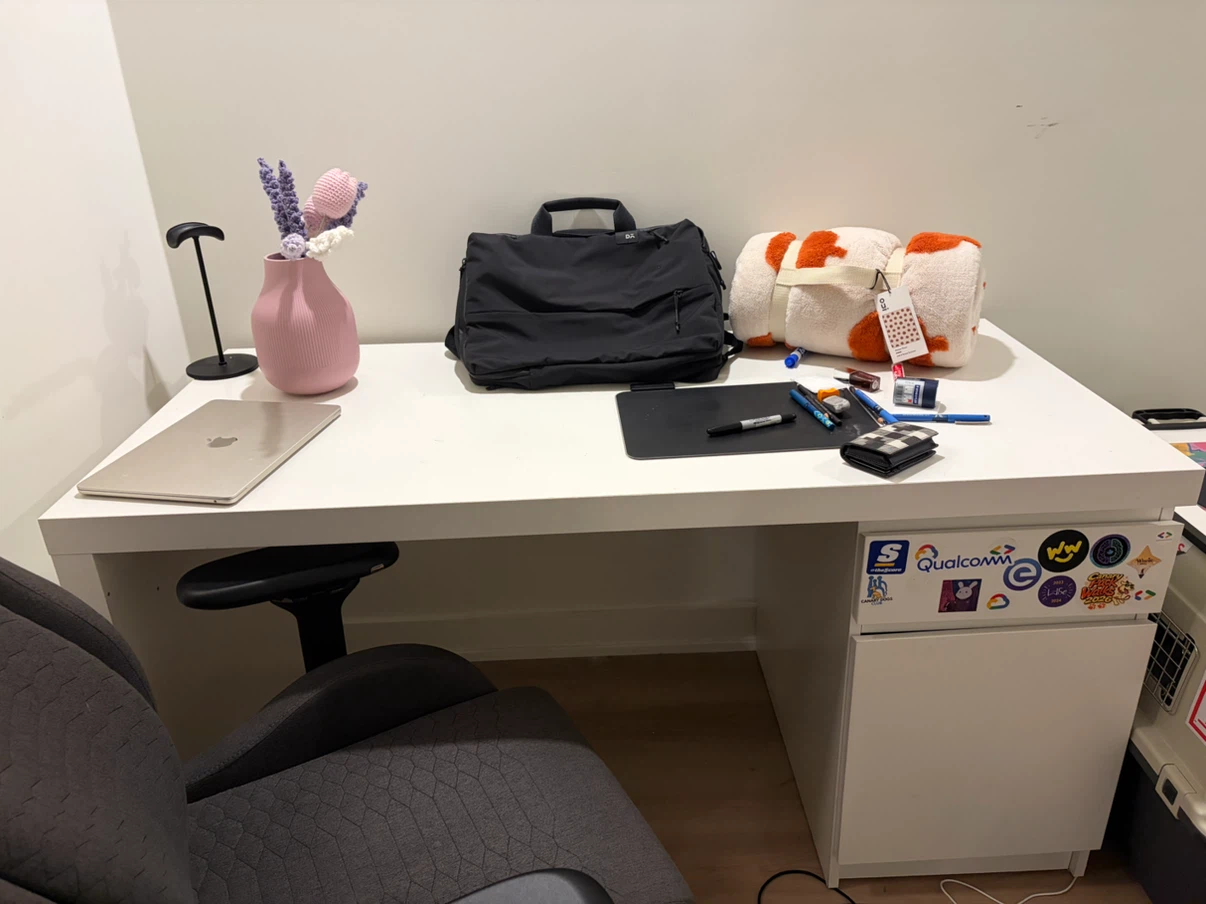Ikea MALM Desk