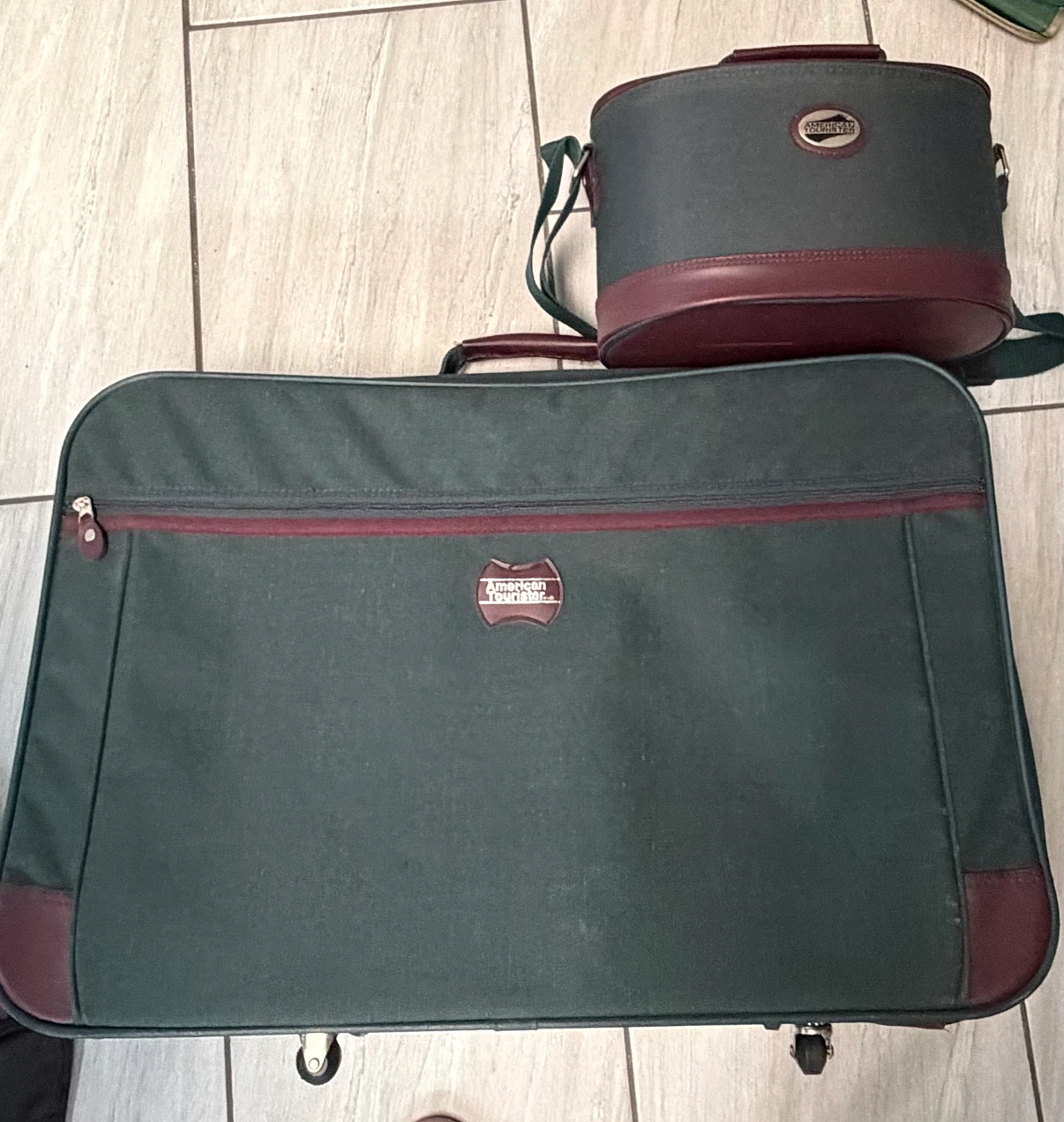 MacGregor Golf Travel Bag and Luggage Set