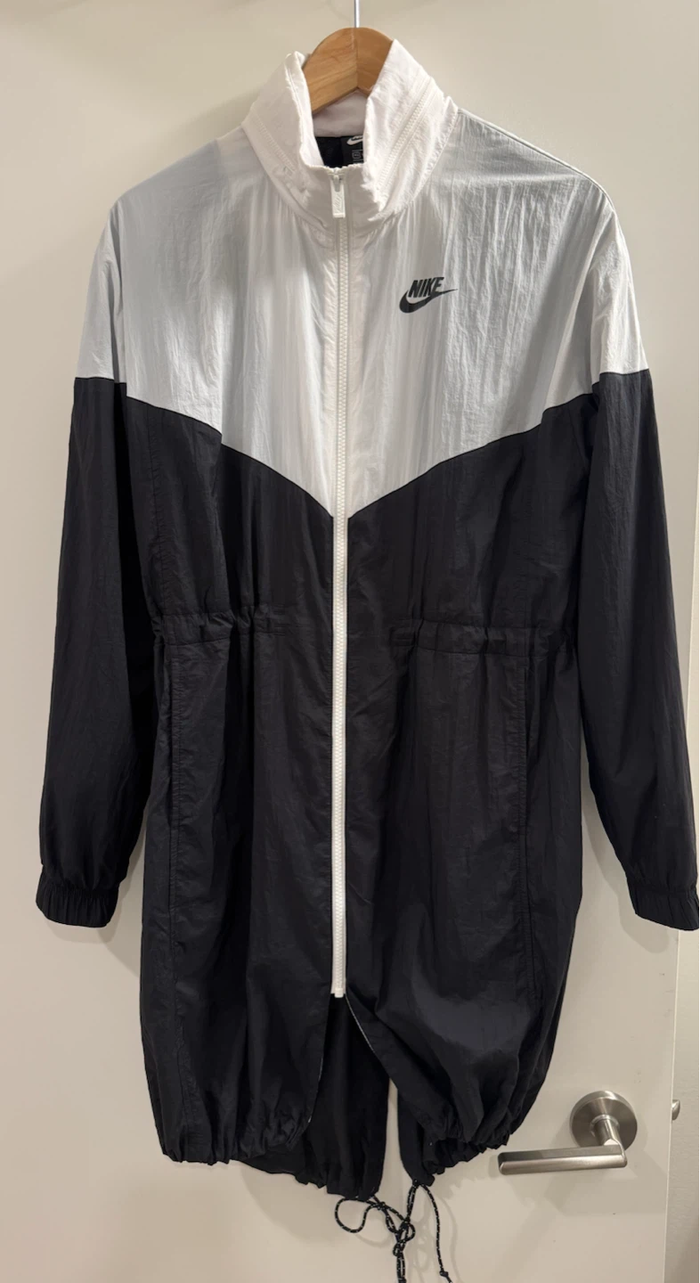 Nike Windrunner Long Hood Windbreaker Jacket Black White XS