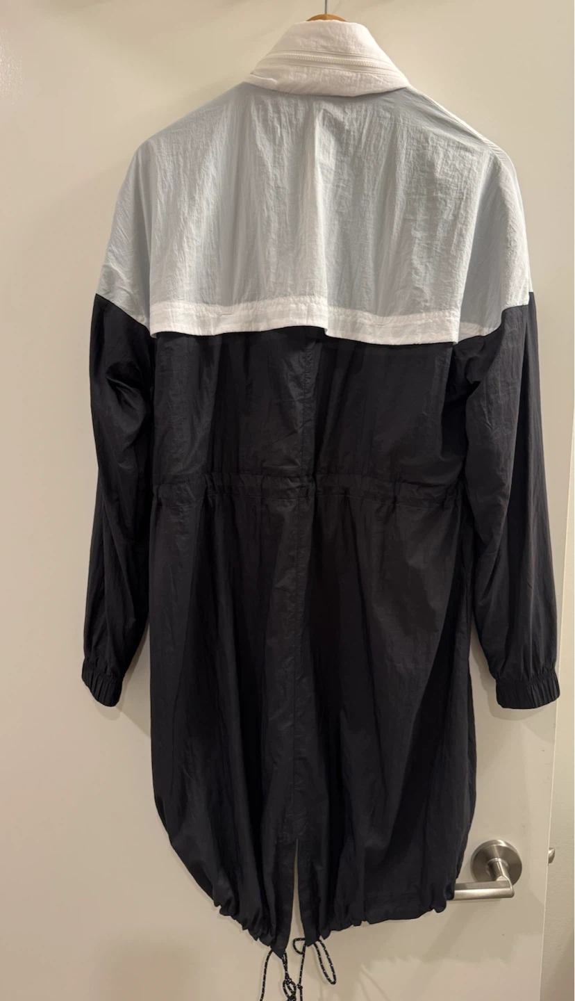 Nike Windrunner Long Hood Windbreaker Jacket Black White XS - photo 2