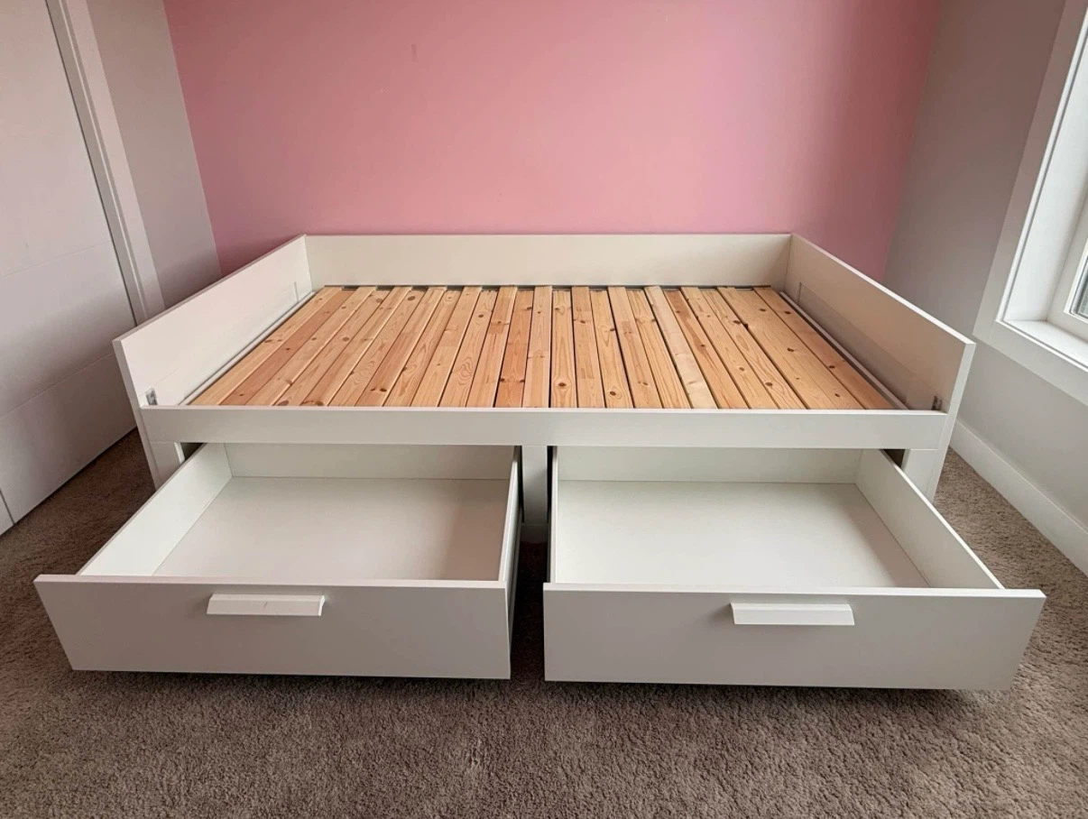 IKEA BRIMNES daybed twin pull out bed - photo 2