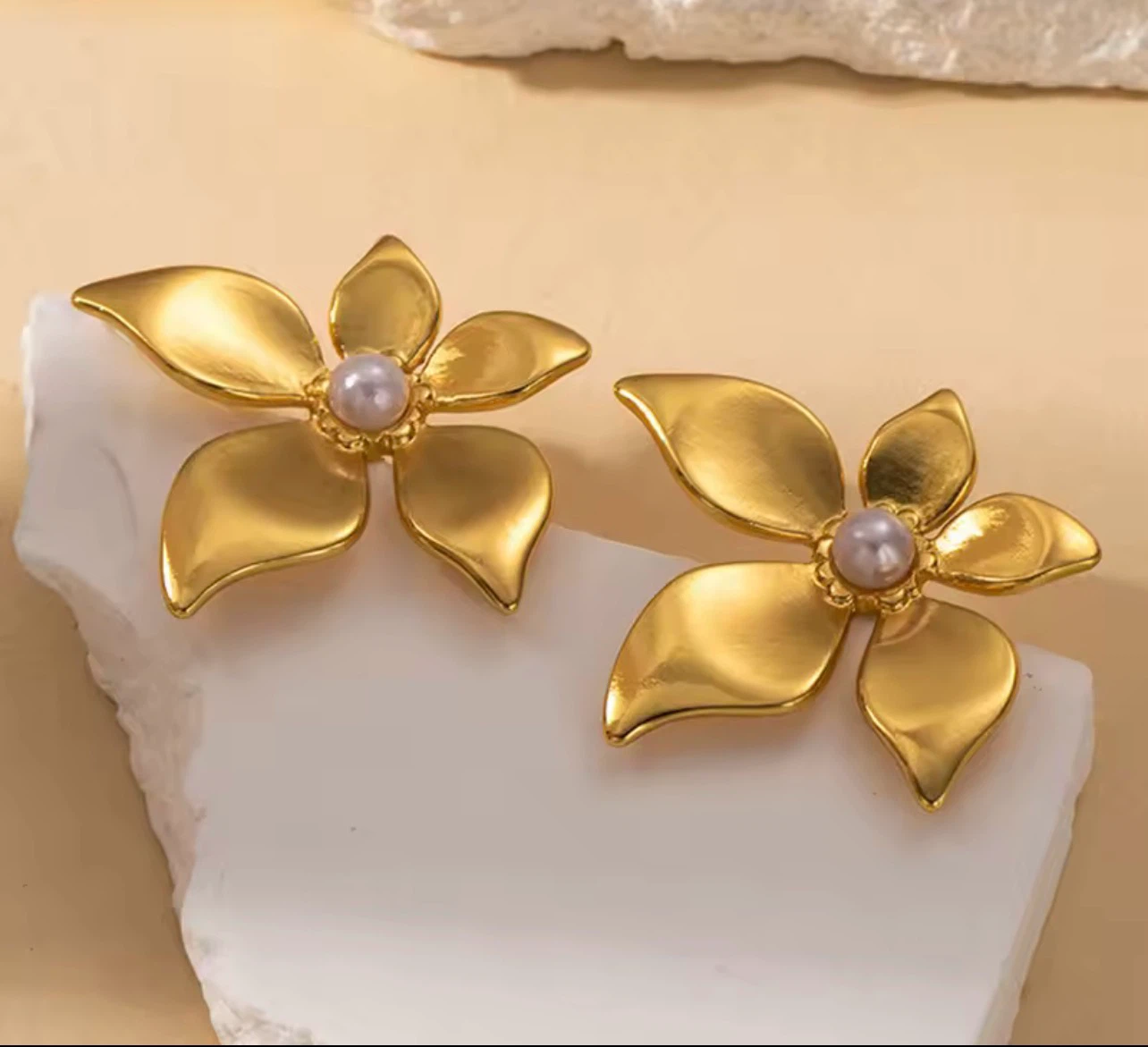 18k gold plated stainless steel earrings - photo 4