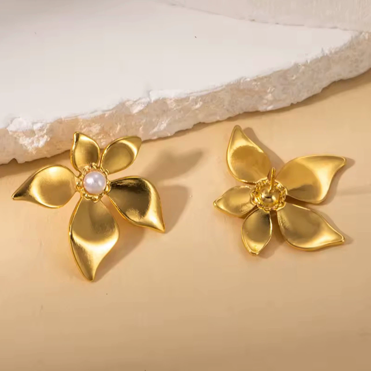 18k gold plated stainless steel earrings - photo 5