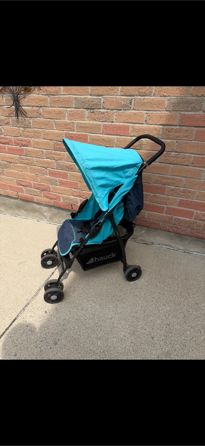 Hauck Compact-Fold Stroller
