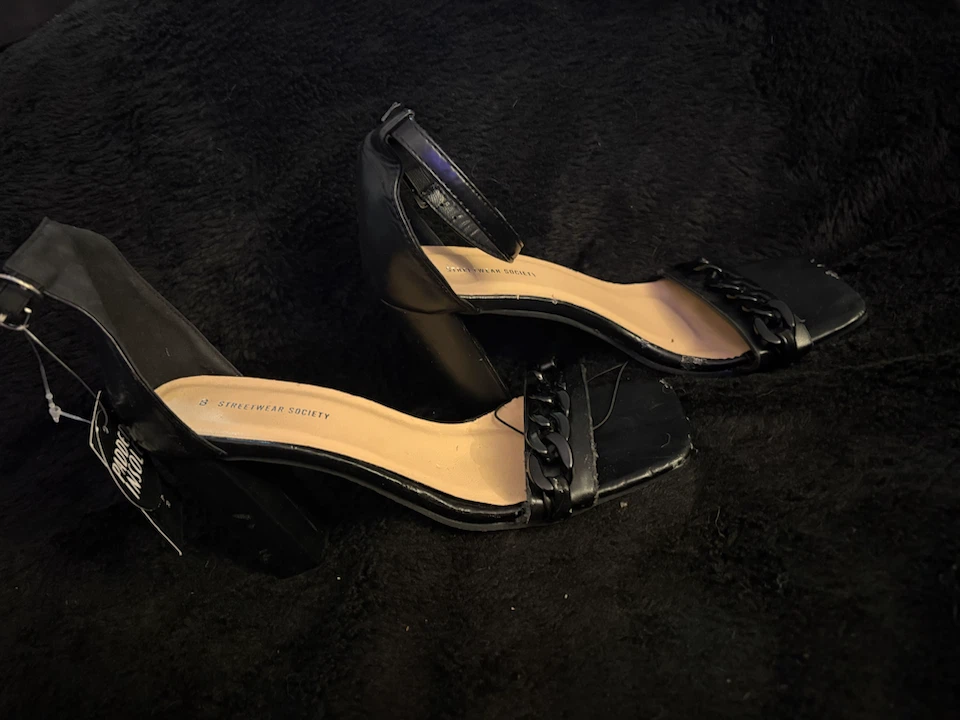 Black Chain Detail Heeled Sandals
