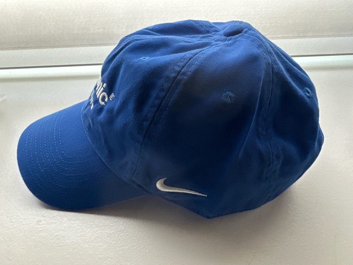 Free baseball cap - photo 2