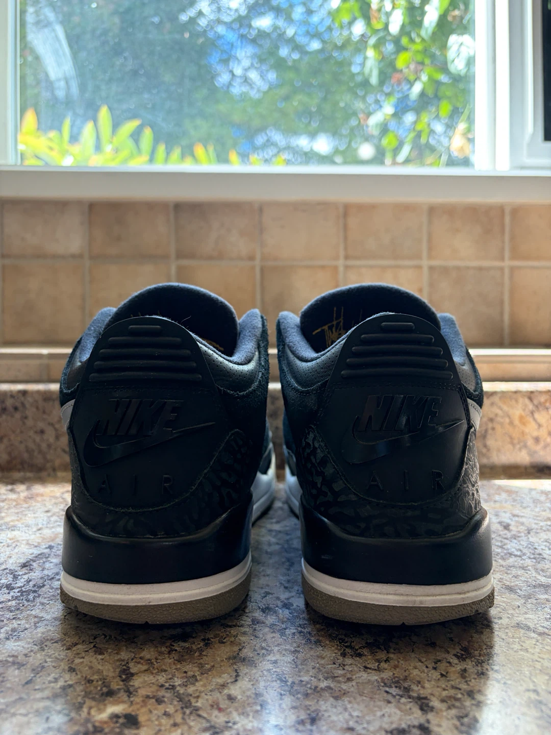 Nike Air Jordan 3 Retro - photo 2