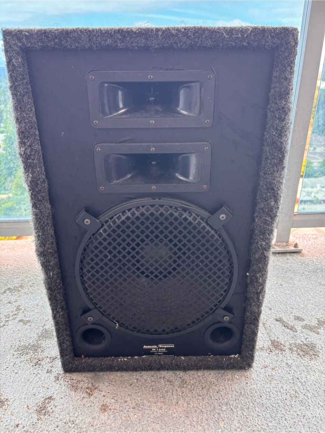 Acoustic/Response M-1250 Professional Loudspeaker