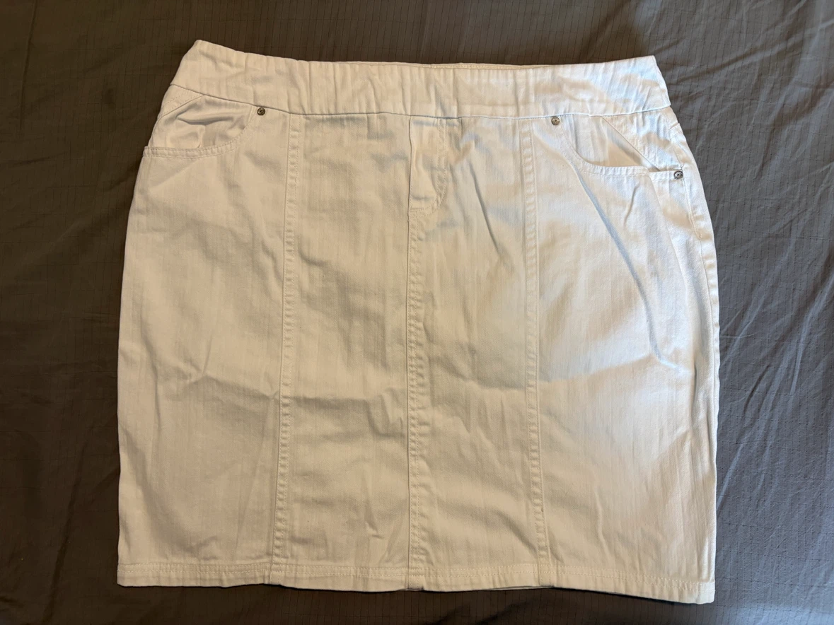 Reitmans Cotton White Jean Skirt Above Knee Size 11