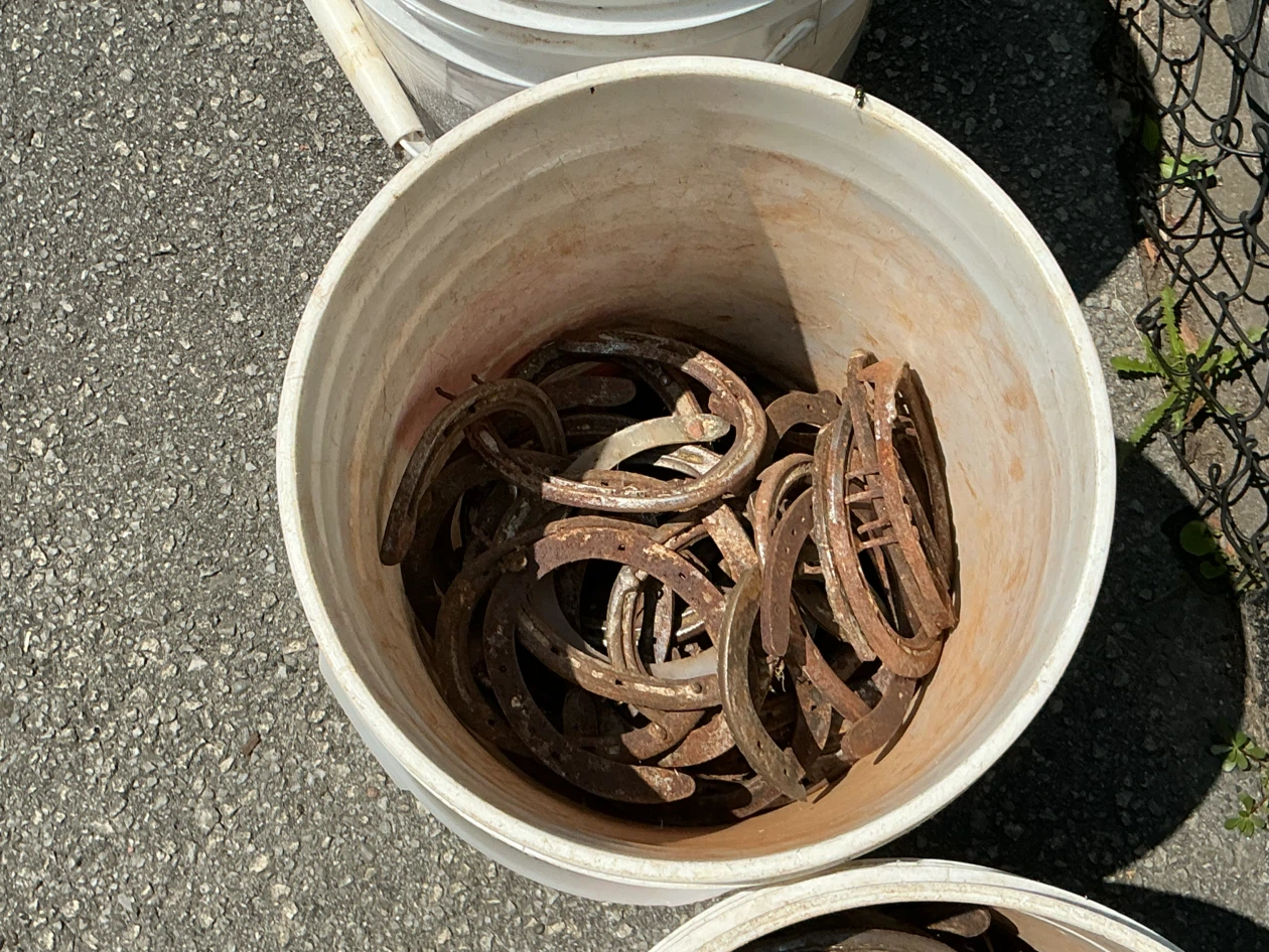 3 Pails of LUCKY Antique Blacksmith Made Iron Horseshoes - photo 3