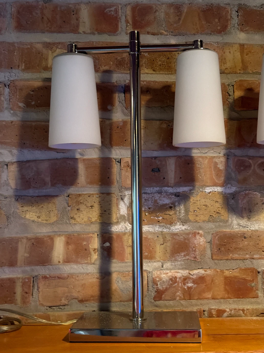 Silver chrome 2-bulb Lamp with white frosted shades