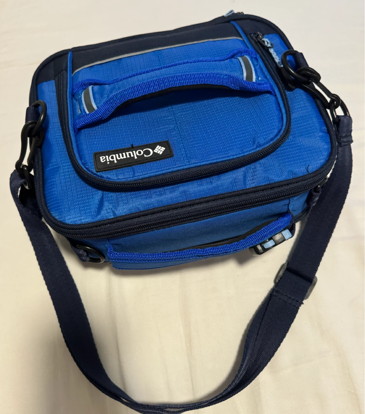 Columbia Insulated Lunch Cooler Bag Blue  Shoulder Strap