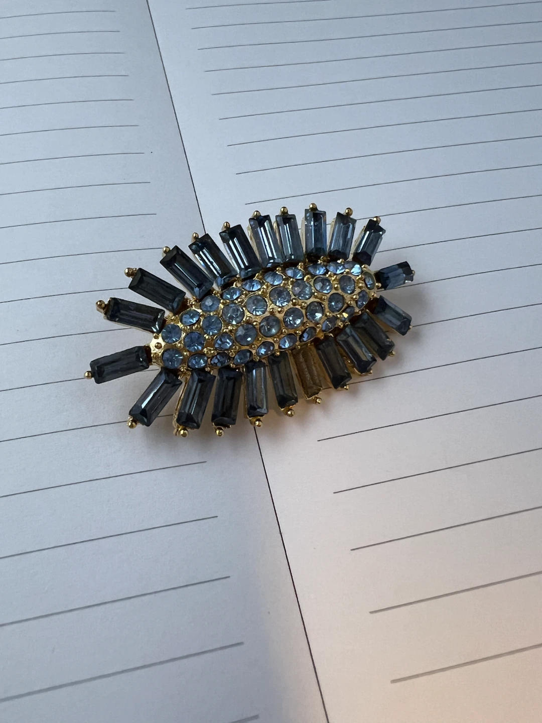 Vintage Style Blue Rhinestone Starburst Brooch