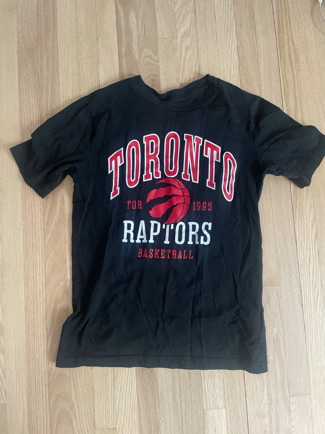 Fanatics Toronto Raptors Basketball T-Shirt