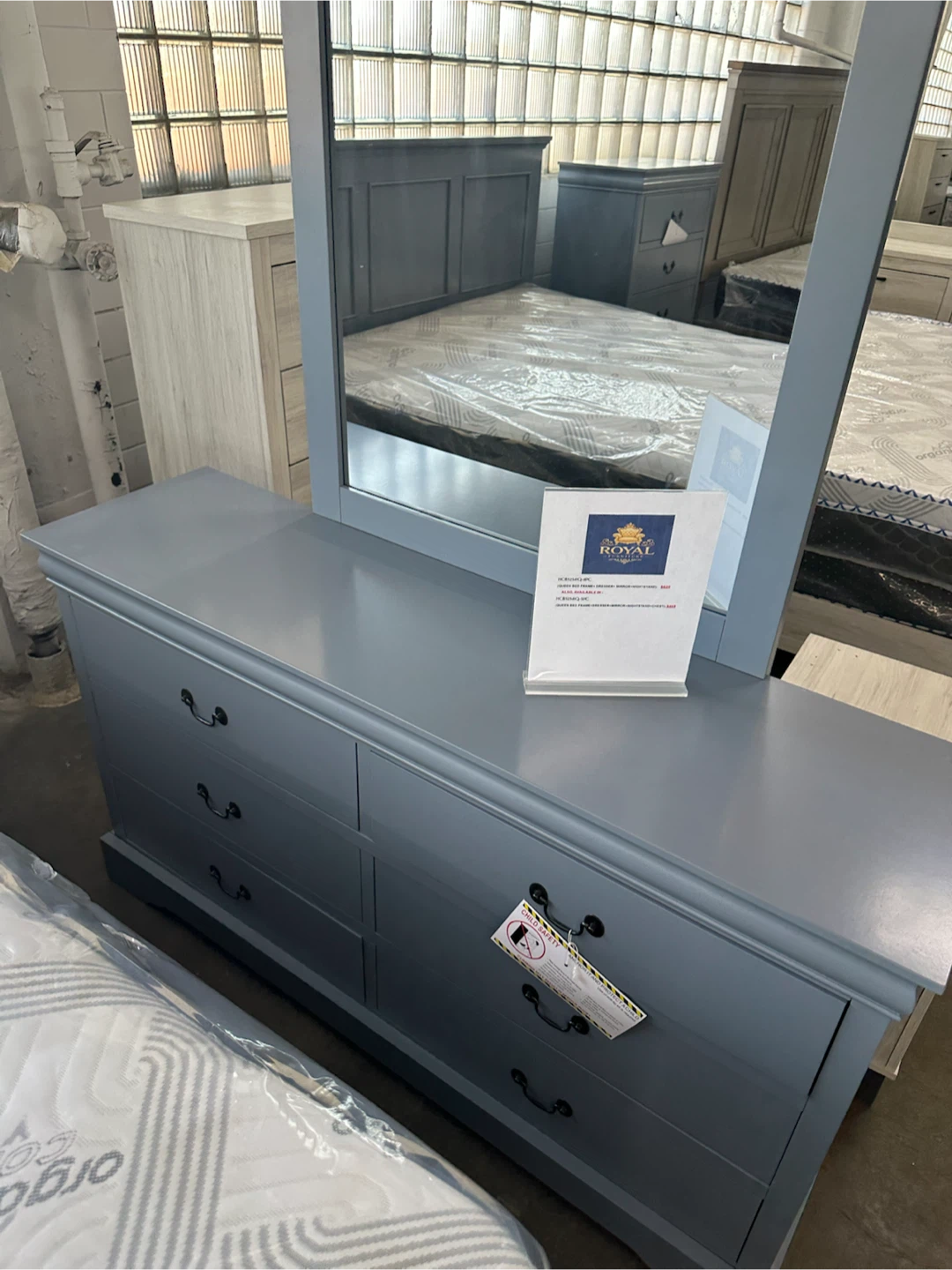 Royal Furniture Grey Dresser - photo 3
