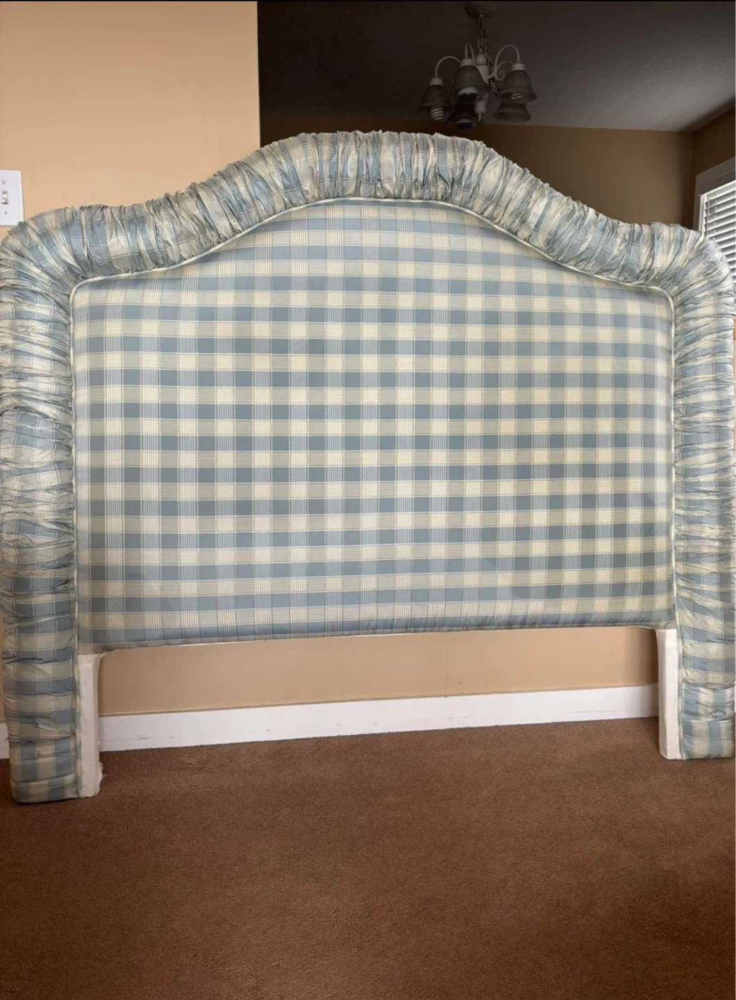 FREE Headboard - photo 3