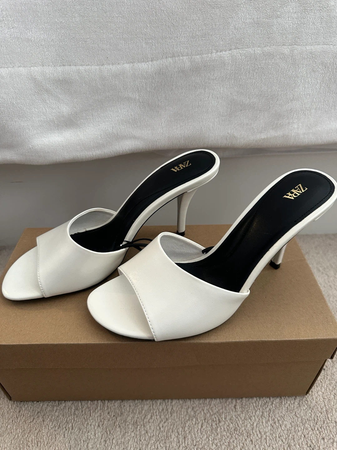 ZARA White Heeled Mules