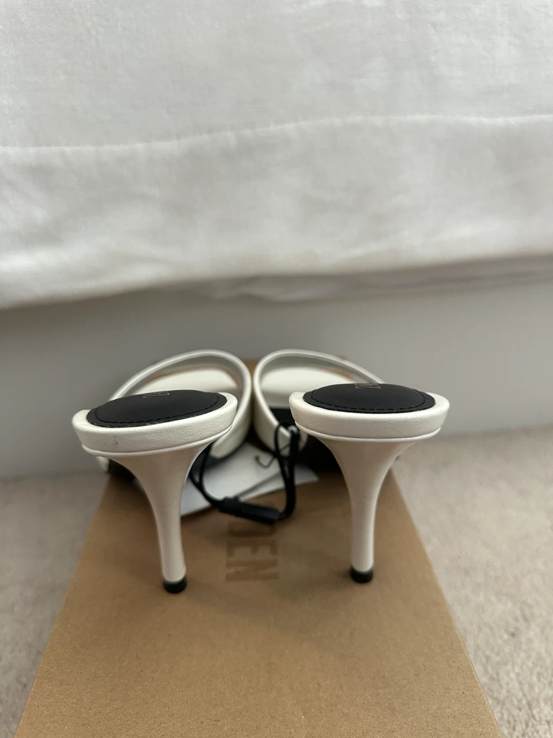 ZARA White Heeled Mules - photo 3