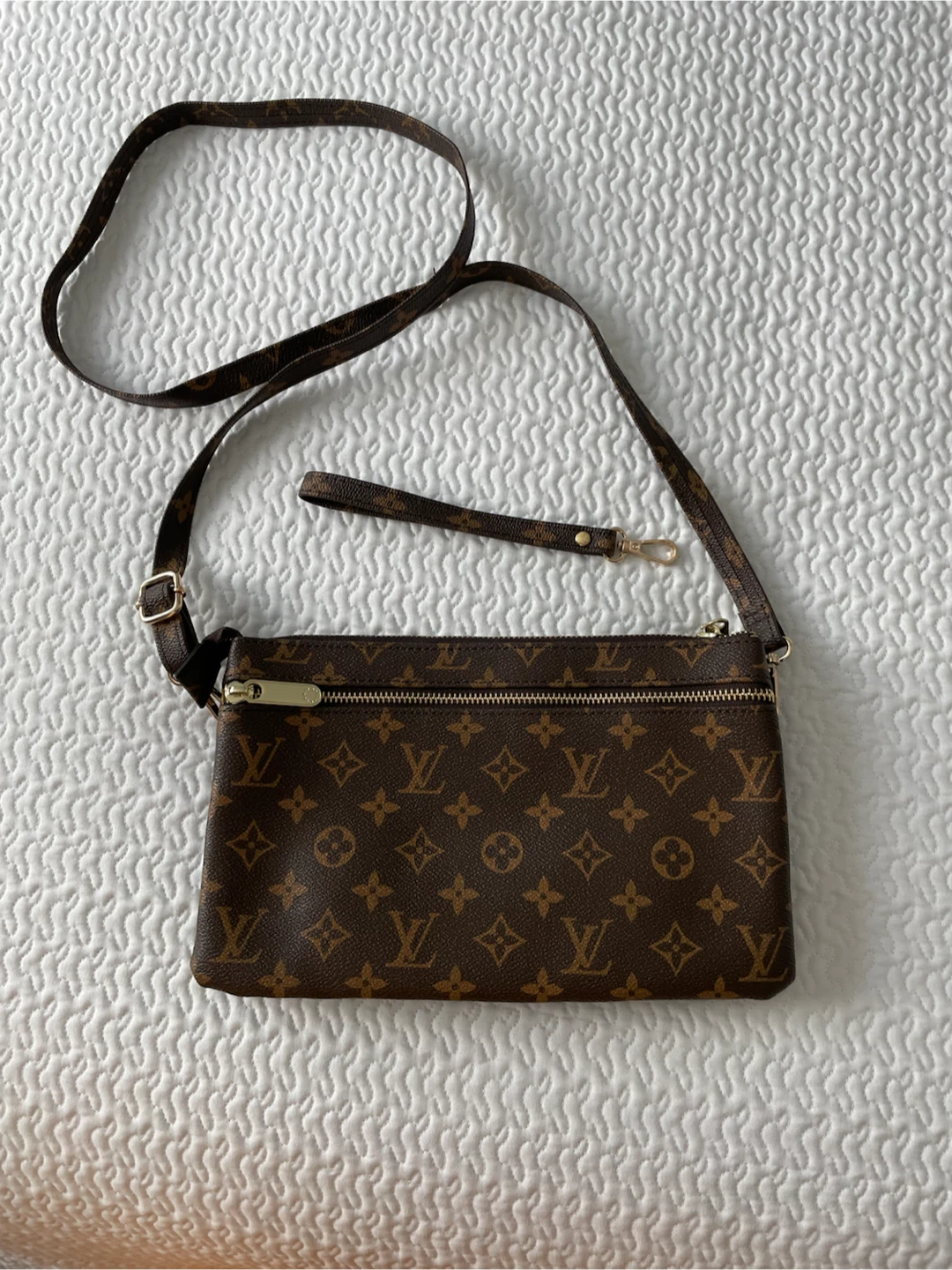 Louis Vuitton Monogram Canvas Crossbody Bag with Wristlet - photo 3