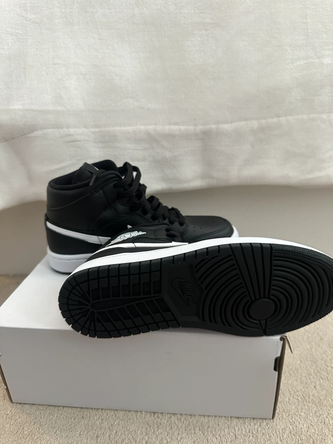 Air Jordan 1 Mid Black White Sneakers - photo 4