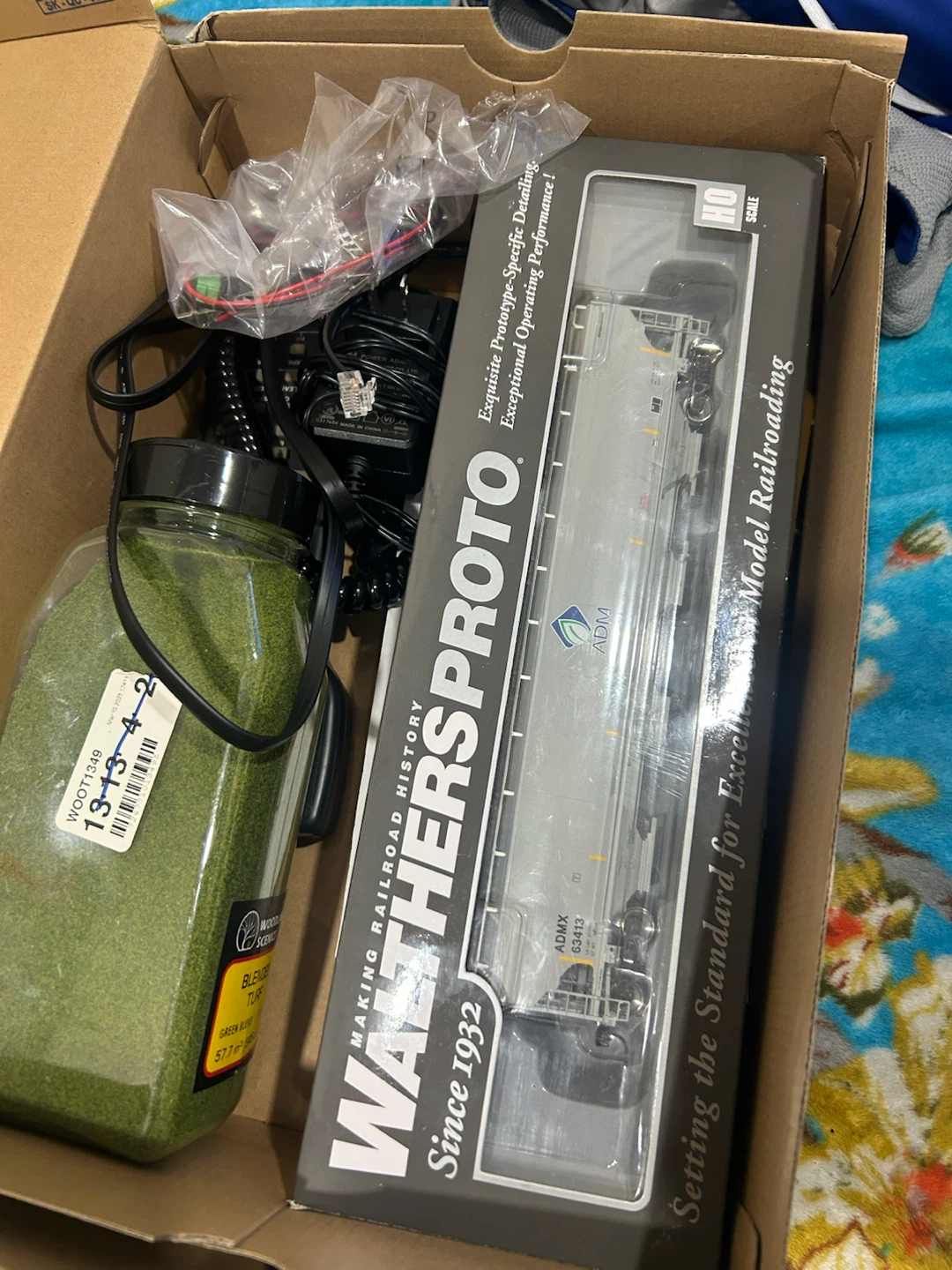 Ho scale train bundle - photo 2