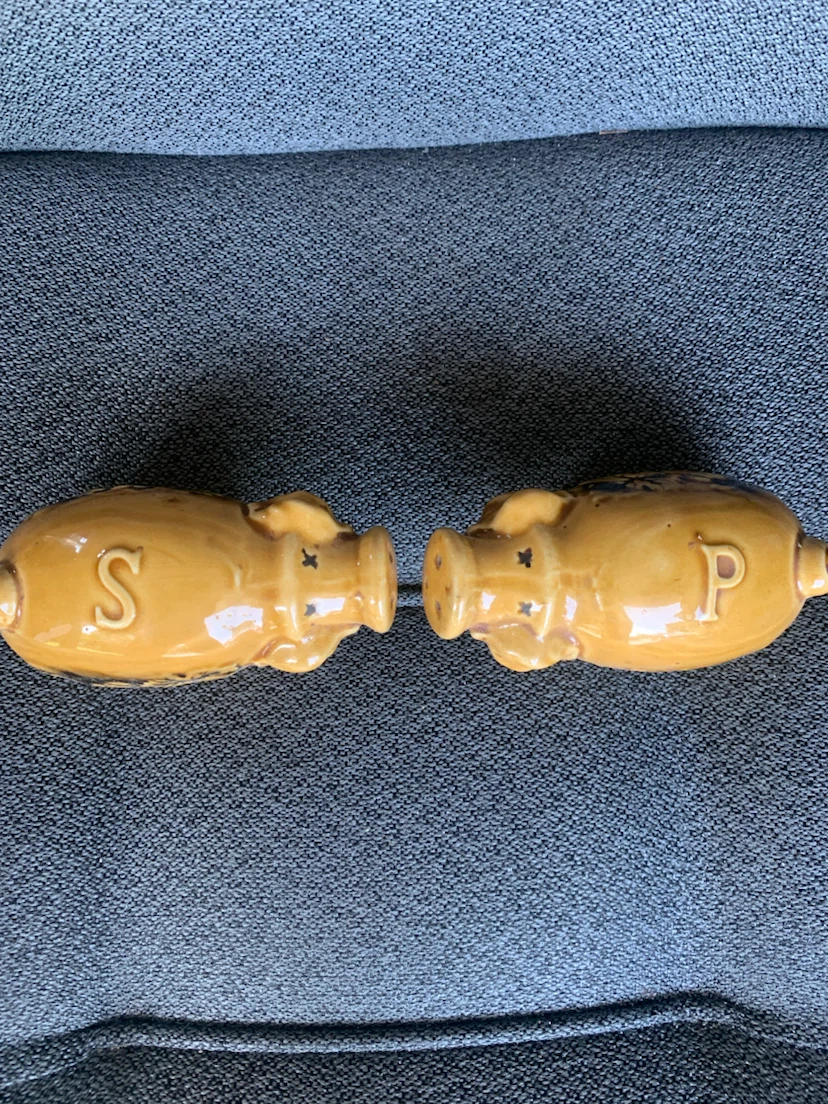 Vintage Pig Salt and Pepper Shakers