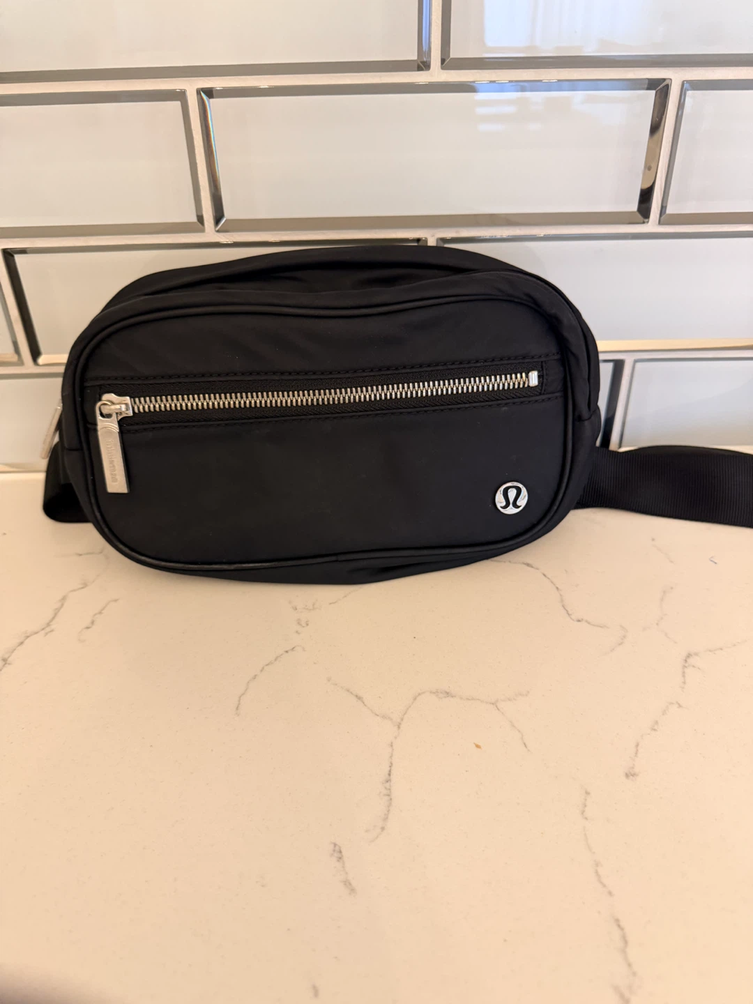 Lululemon Everywhere Bag