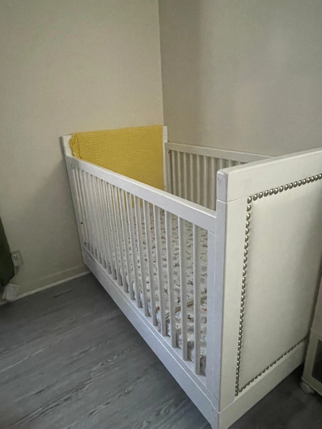 White Crib with Upholstered End - photo 2