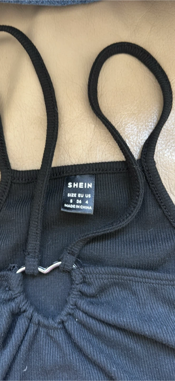Black SHEIN Ribbed Halter Crop Top size Small - photo 2