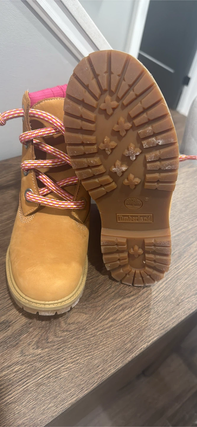 Timberland Kids Boots Size 9 ladies - photo 4