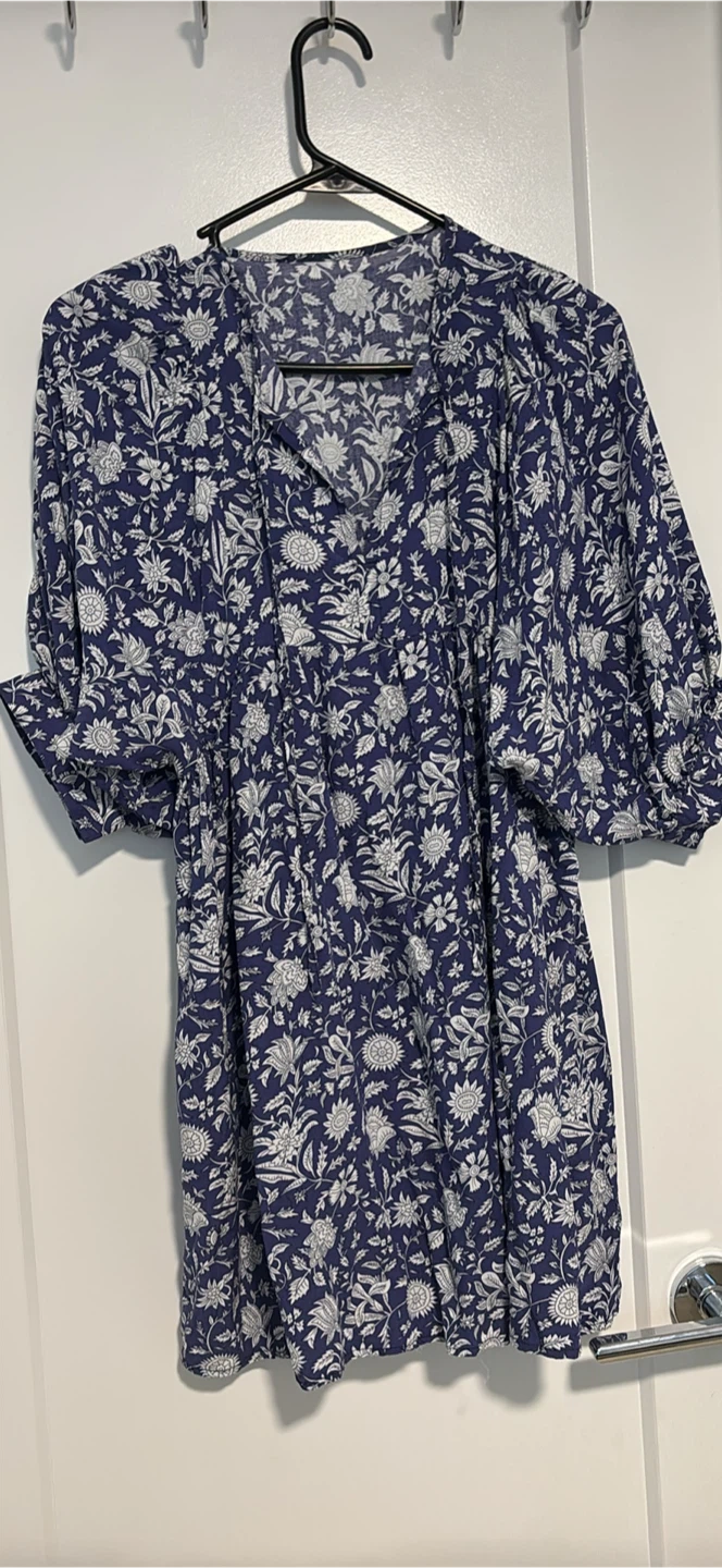 Blue and White Floral Print Blouse